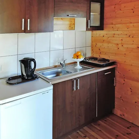 Wooden House In By Wicko Сasa de vacaciones *